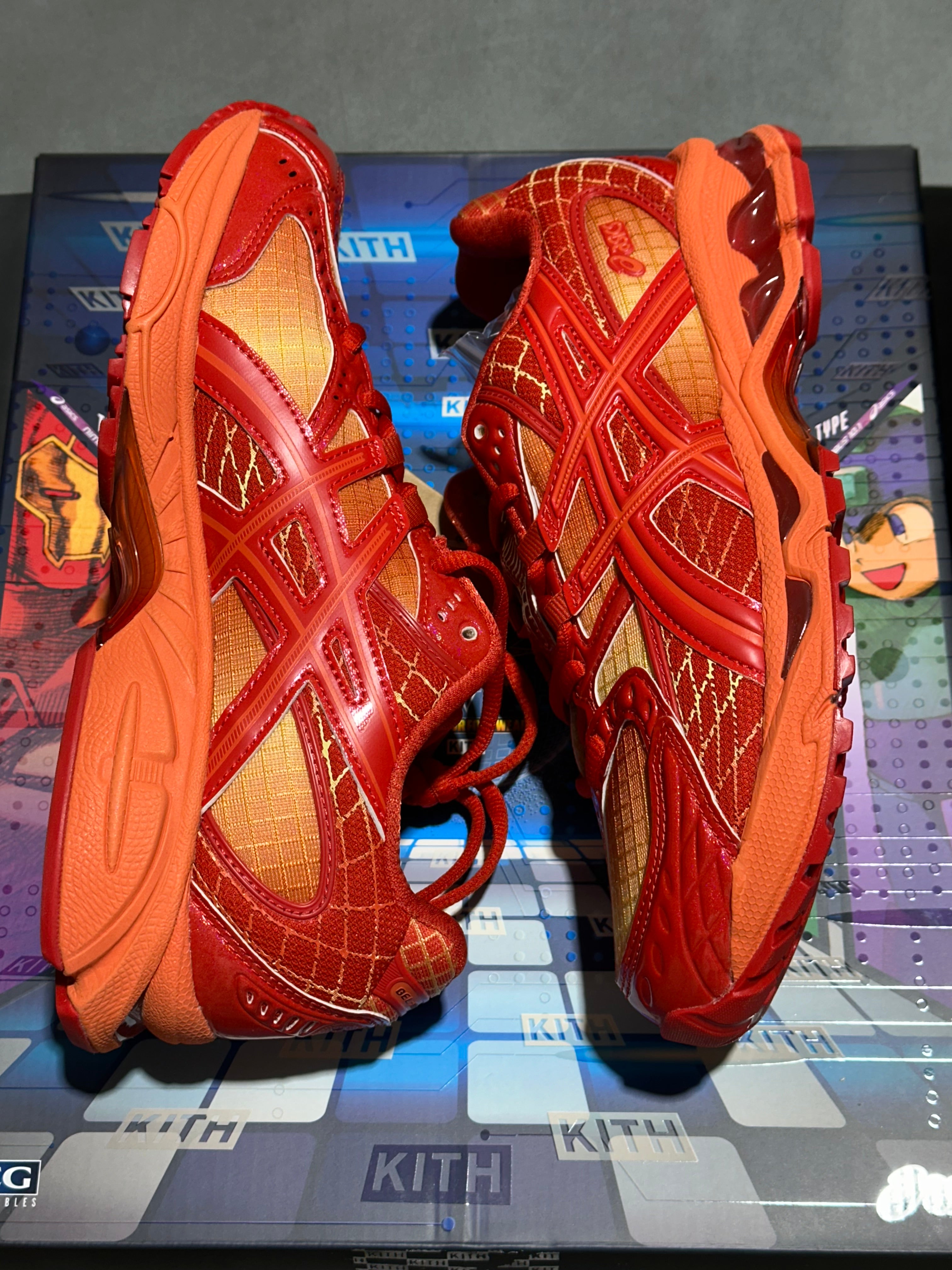 ASICS Gel-Nimbus 10.1 Kith Marvel vs. Capcom Pack With Comic Size 6.5