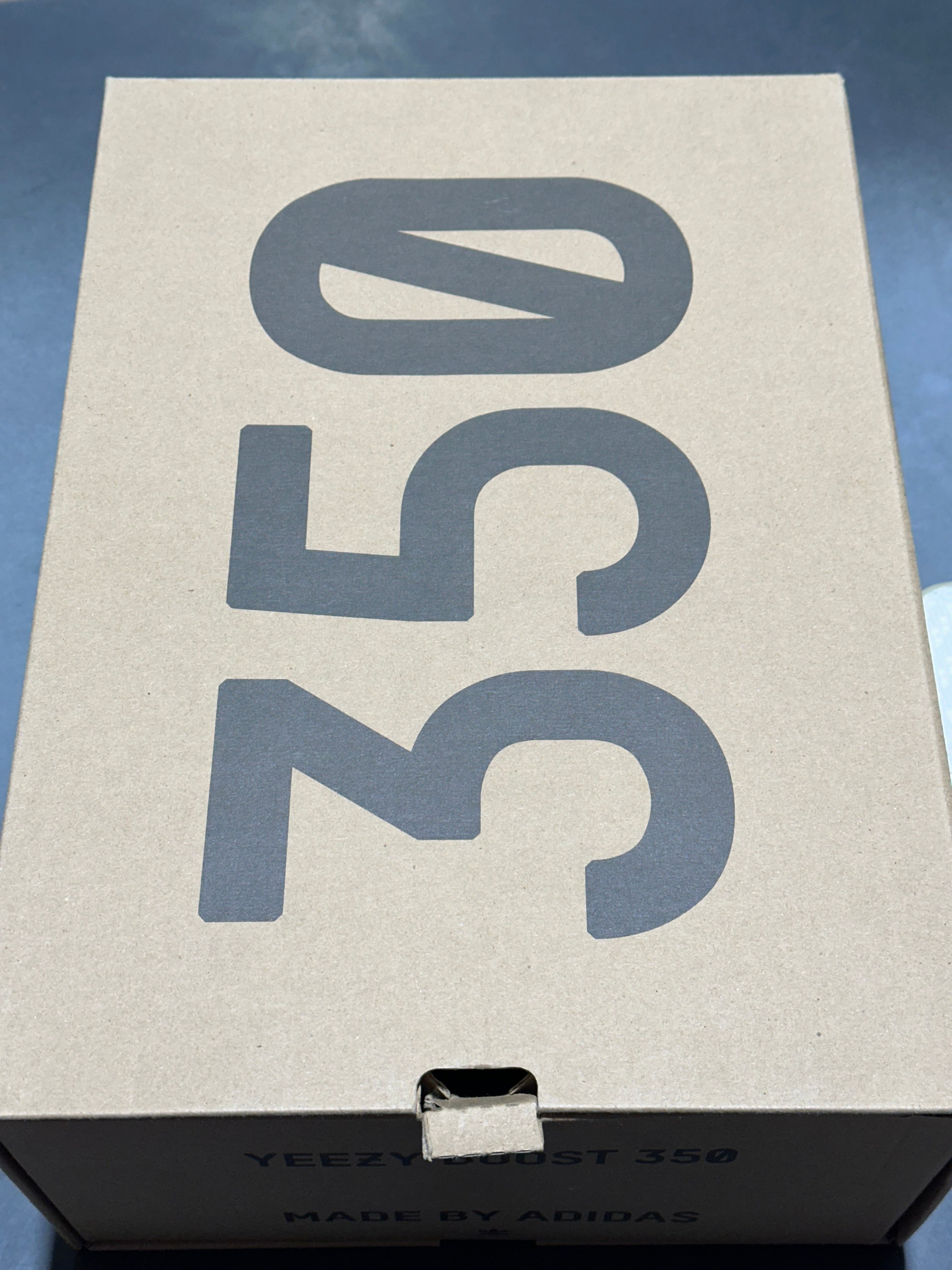 Adidas Yeezy Boost 350 V2 - Natural Size 9.5
