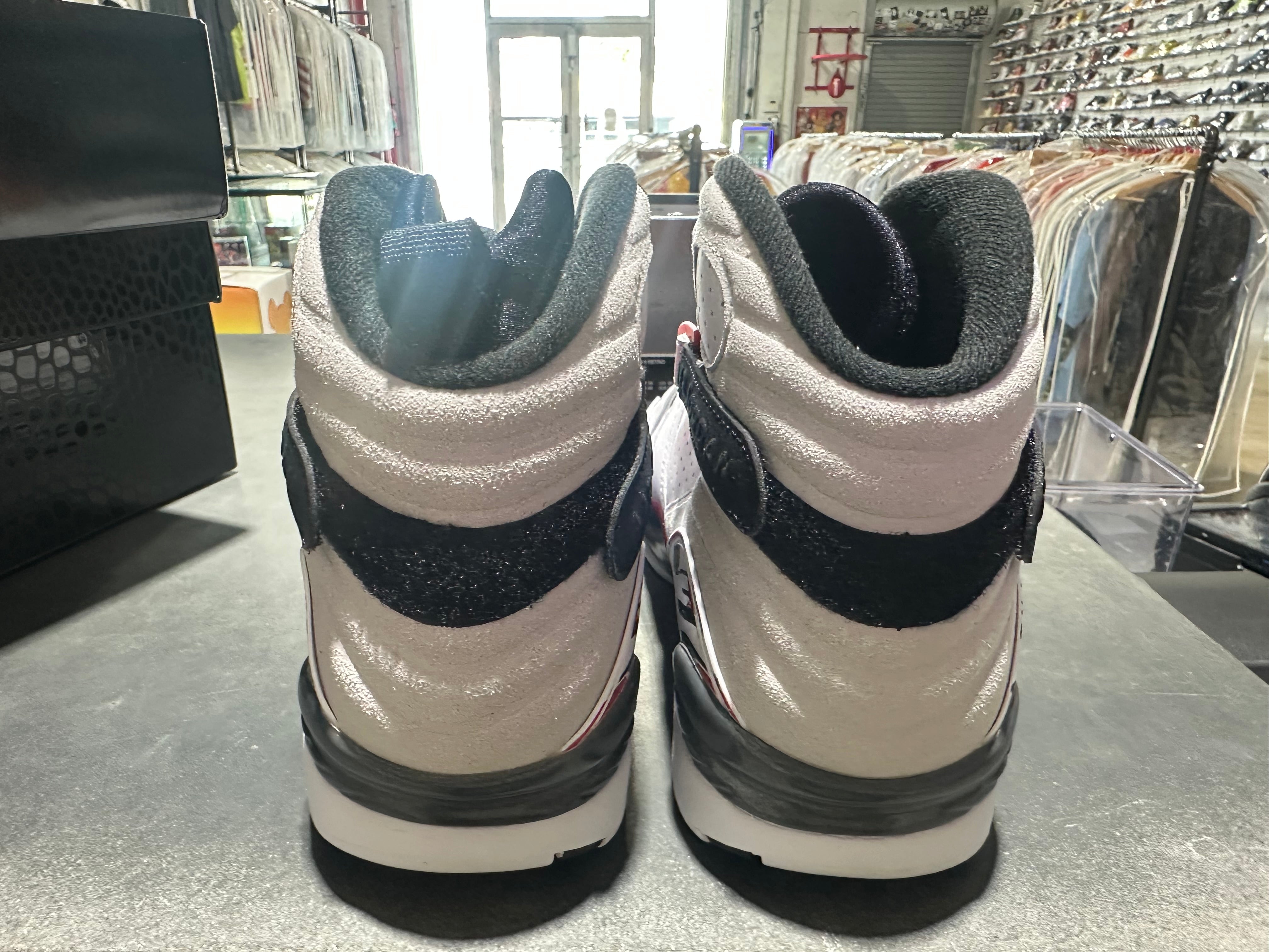 Air Jordan 8 Retro - Bugs Bunny Size 11
