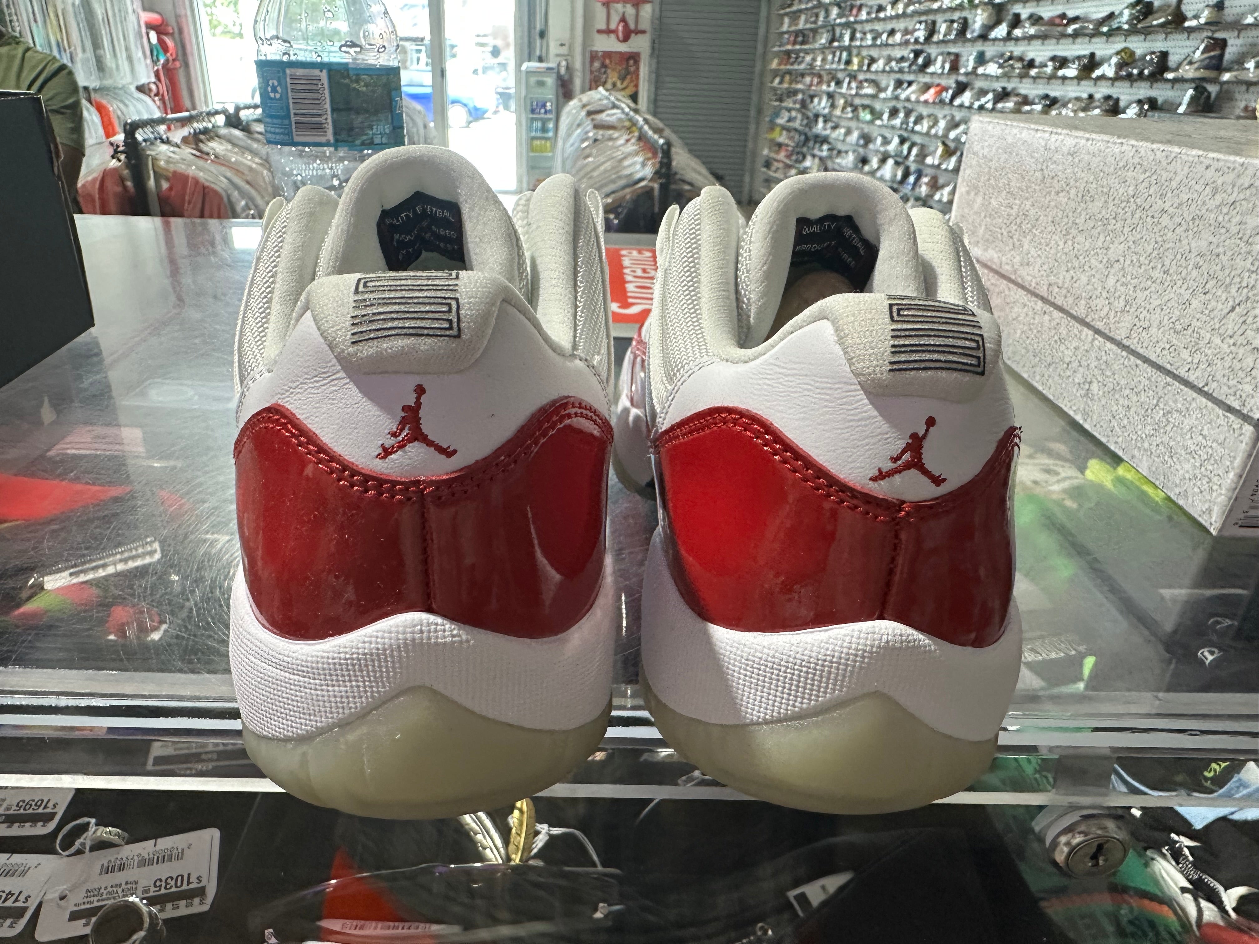 Air Jordan 11 Retro Low - Cherry 2016 Size 8.5