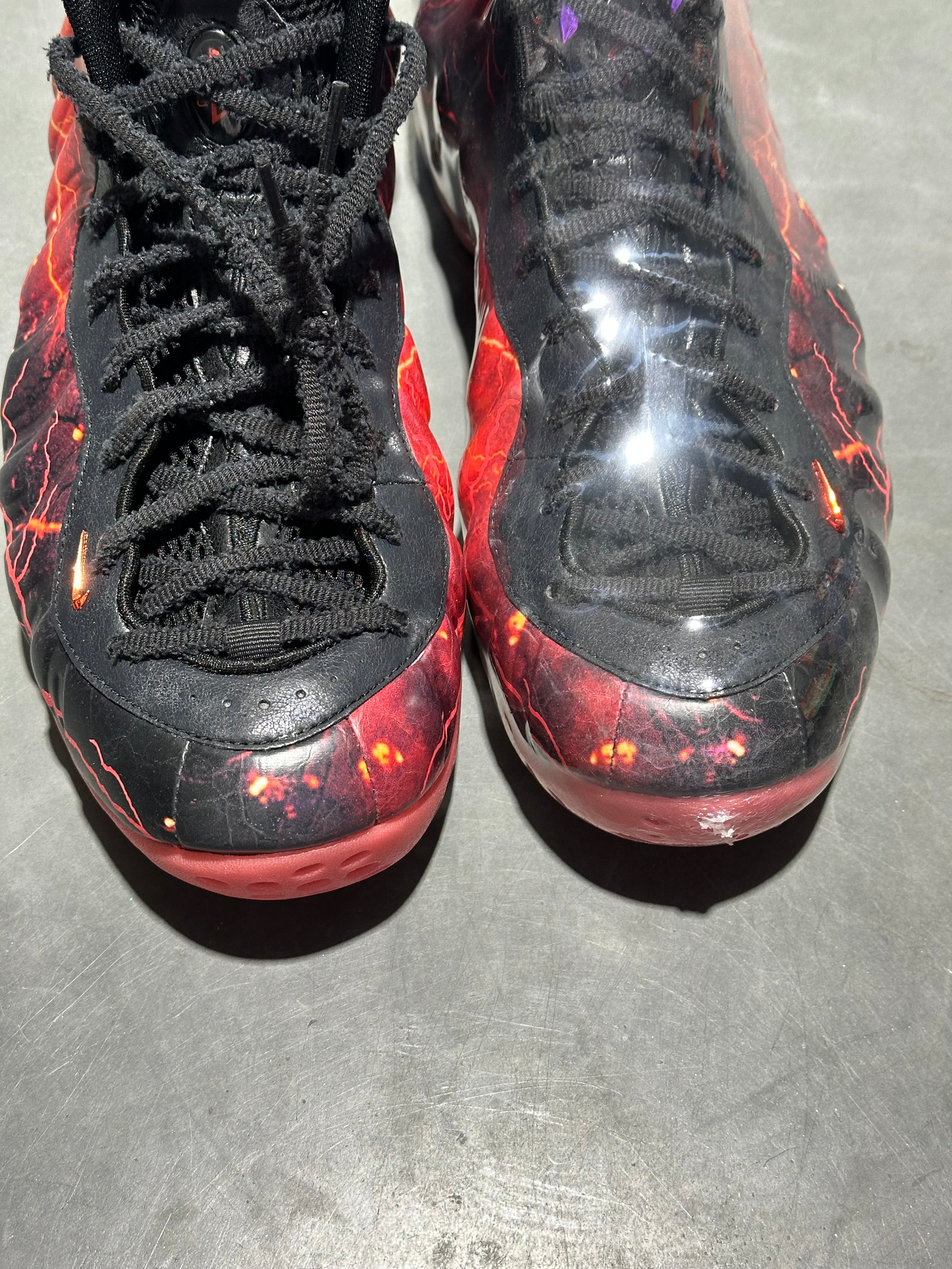 Nike Air Foamposite One - Stranger Things Size 13