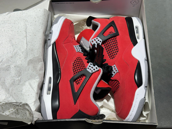 Air Jordan 4 Retro - Toro Size 10.5