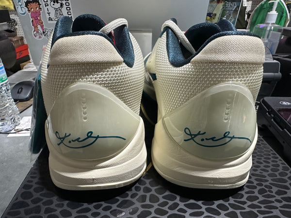 Nike Kobe 5 Protro - Caitlin Clark Coconut Milk Spruce Size 9