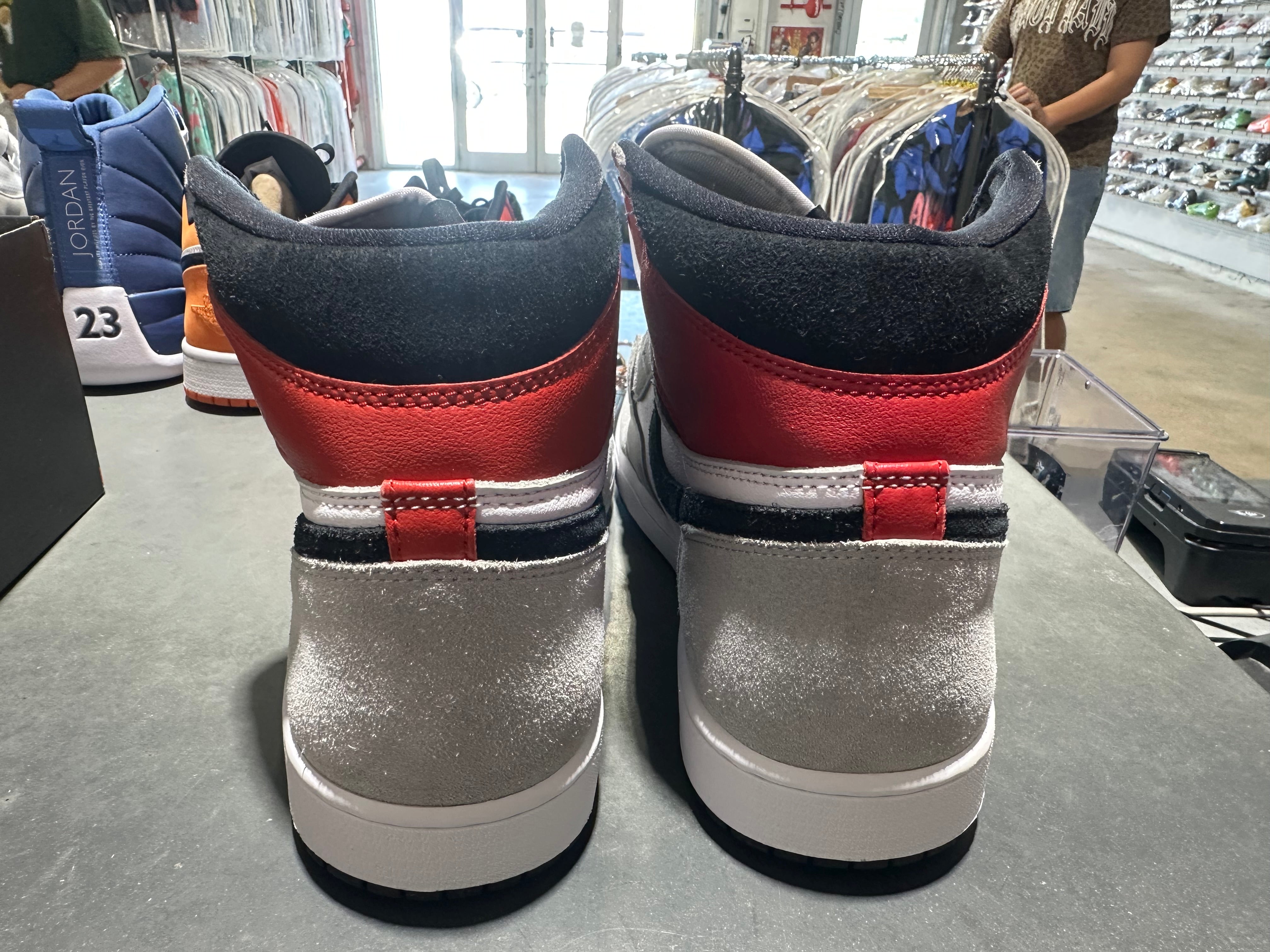 Air Jordan 1 Retro High OG - Light Smoke Grey Size 12
