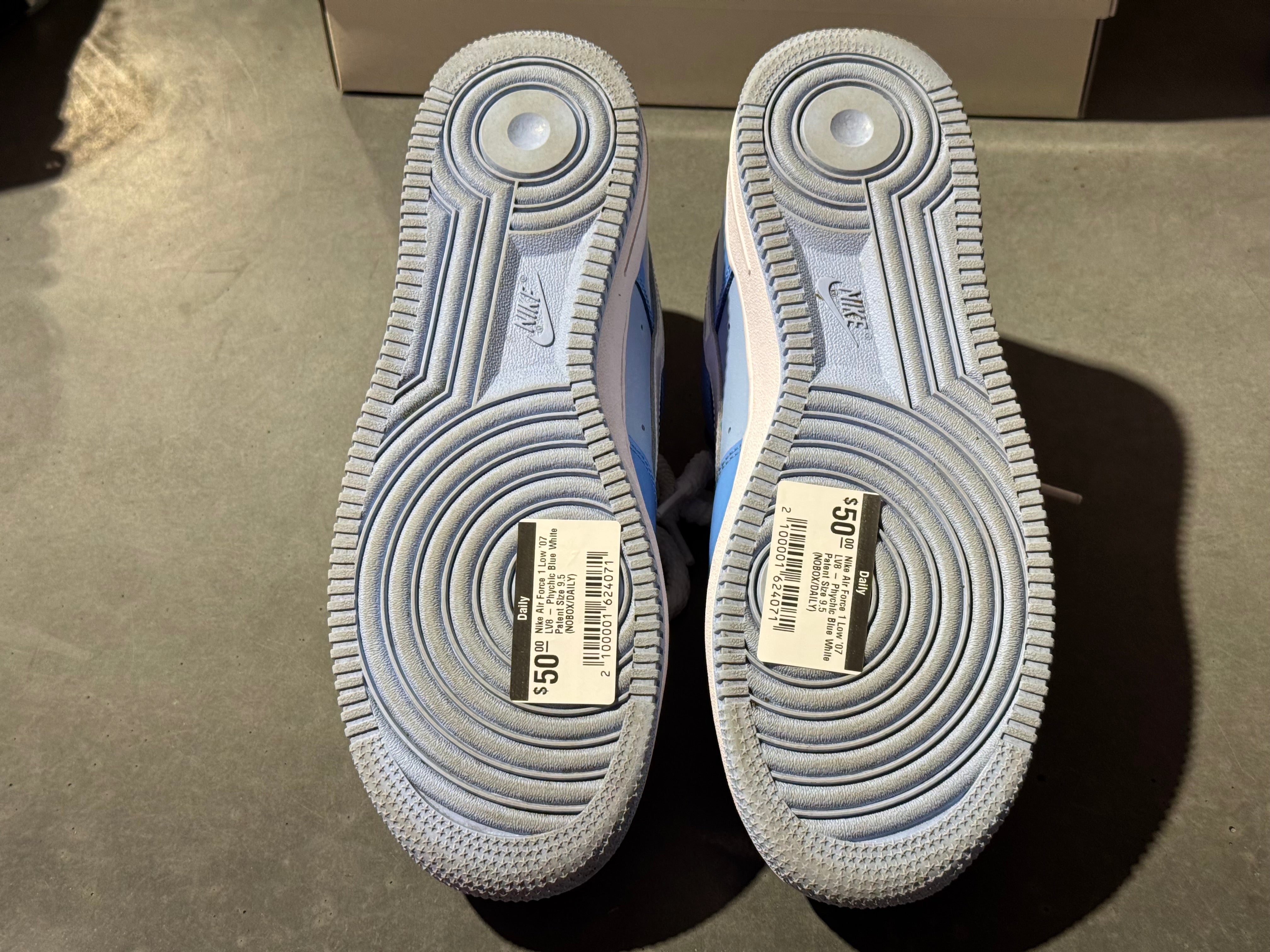 Nike Air Force 1 Low '07 LV8 - Phychic Blue White Patent Size 9.5