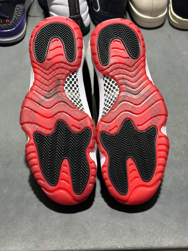 Air Jordan 11 Retro - Bred Size 11.5