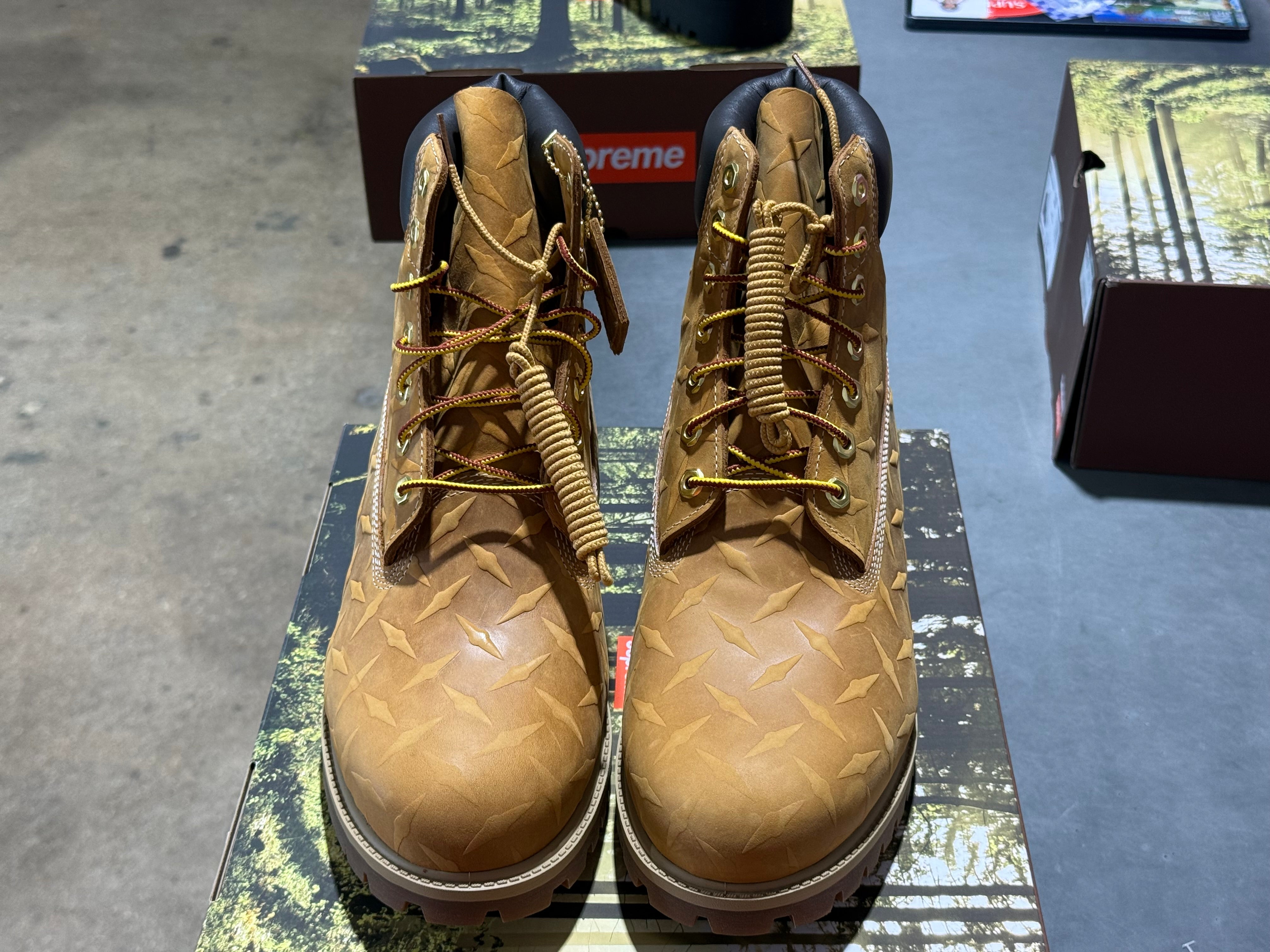 Timberland x Supreme Heritage 6