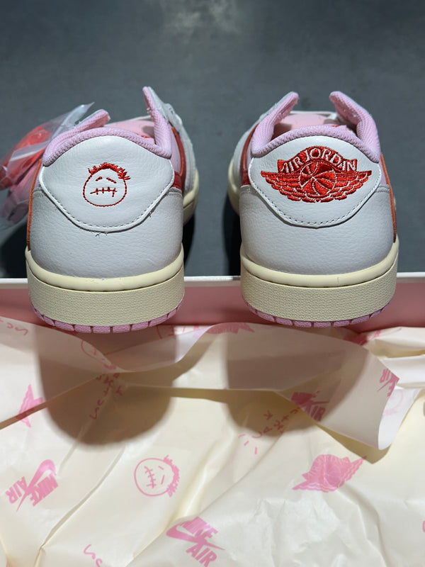 Air Jordan 1 Retro Low OG SP - Travis Scott/Tropical Pink Size 11.5