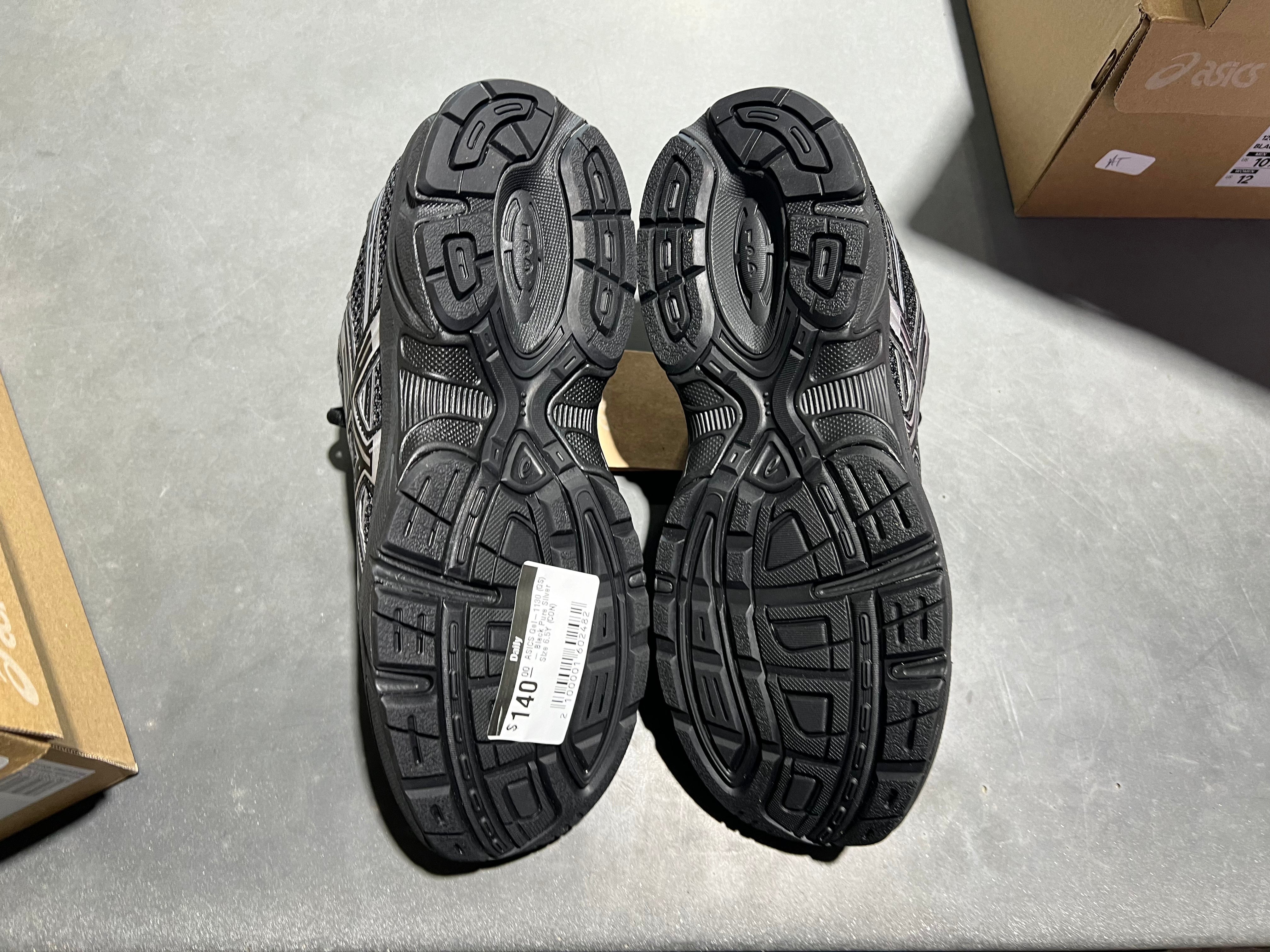 ASICS Gel-1130 (GS) - Black Pure Silver Size 7Y