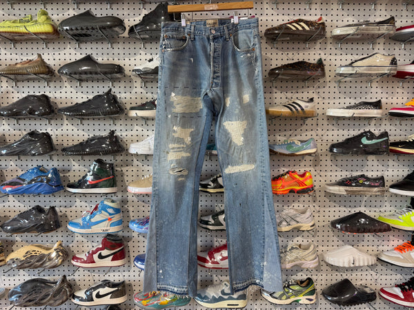 NEW Gallery Department Distressed Flared Denim - Blue Size 32