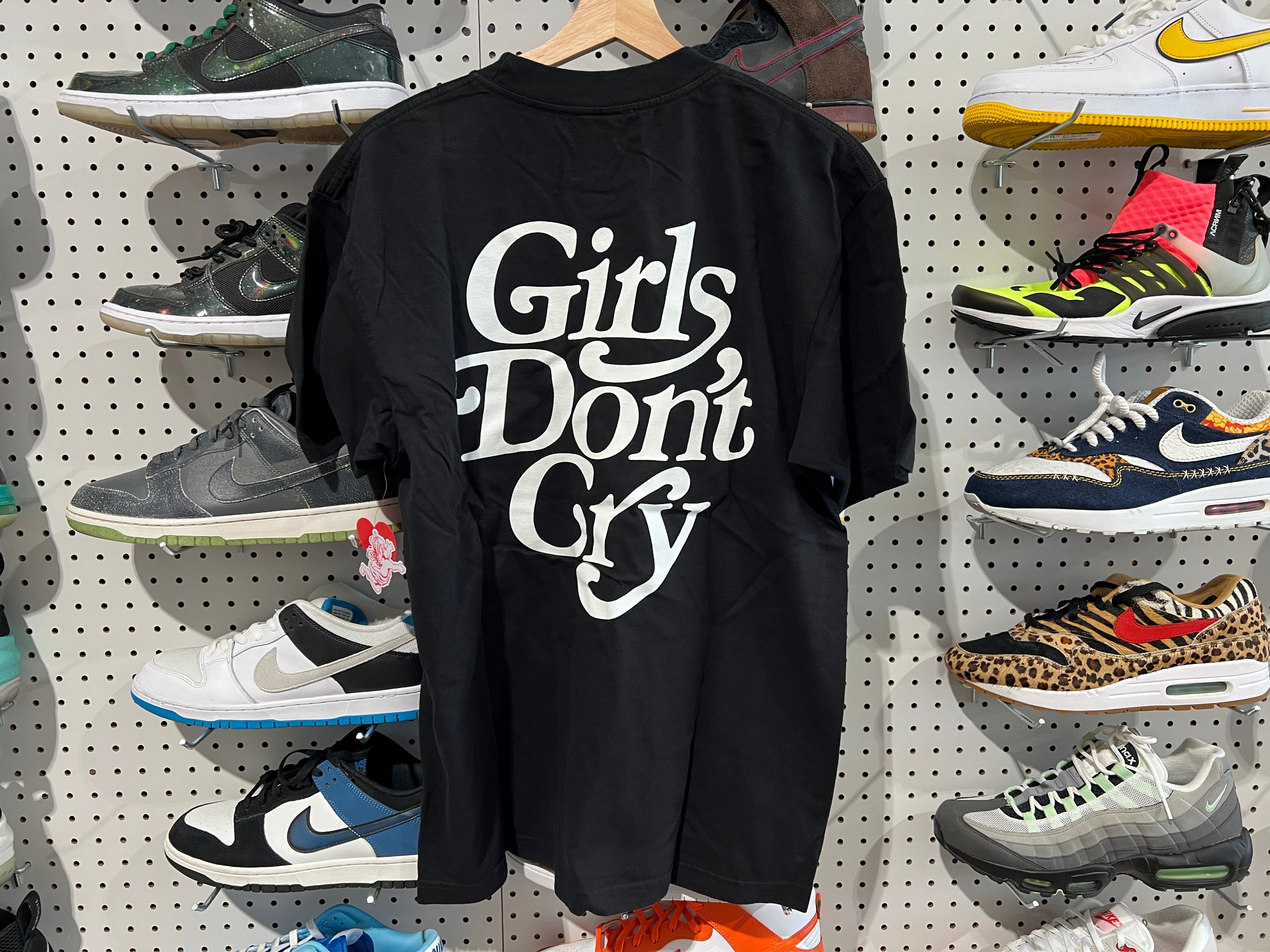 NEW Girls Don't Cry Logo Tee - Black Size Medium