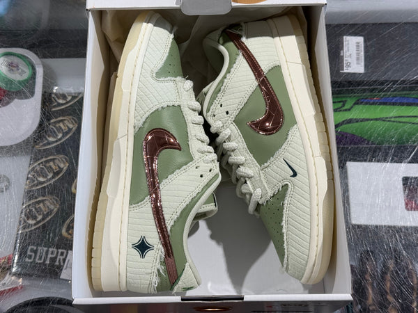 Nike Dunk Low Retro PRM - Kyler Murray Size 9