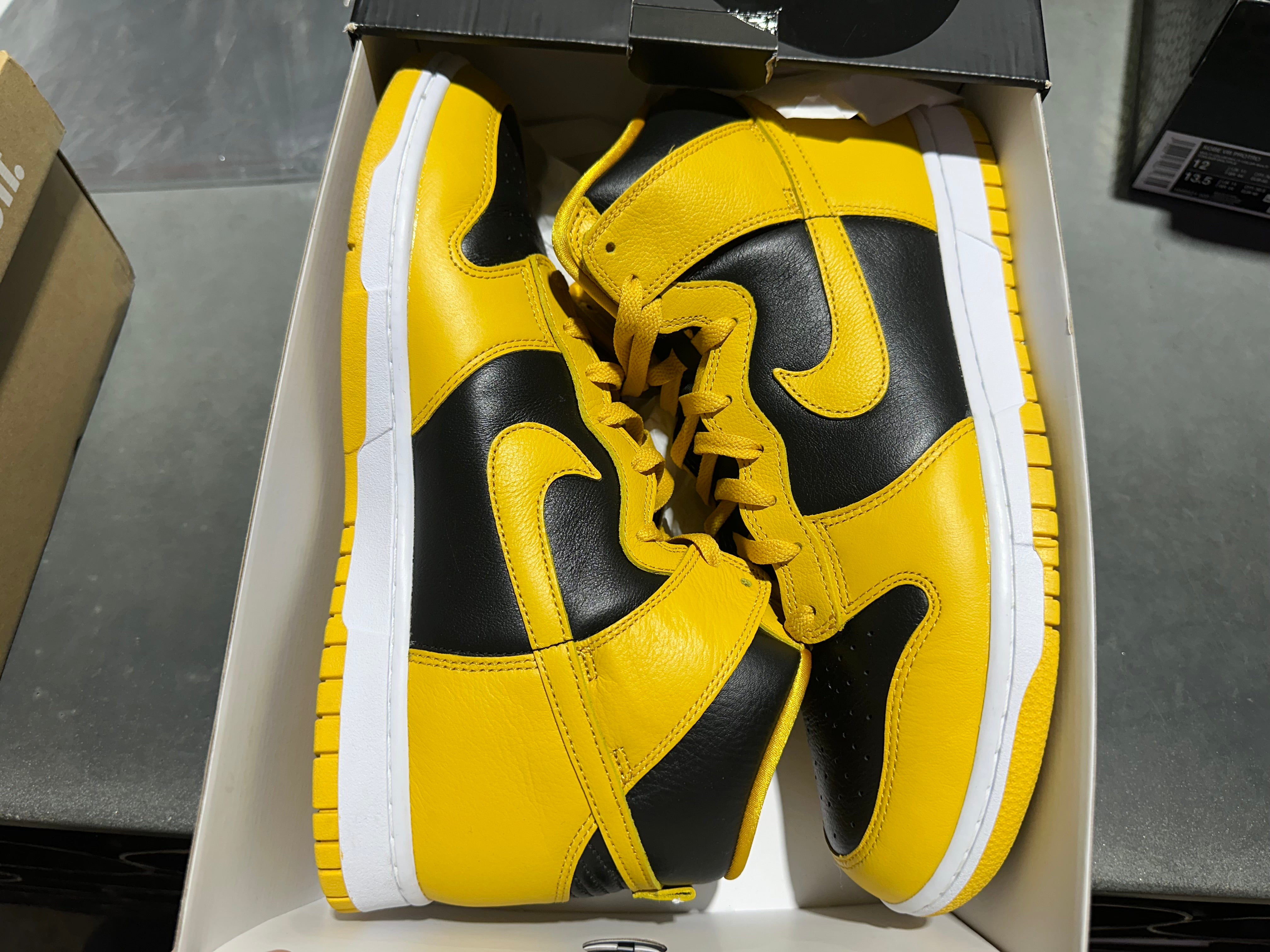 Nike Dunk High - Wu-Tang 2024 Size 11.5