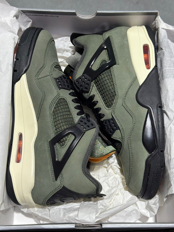 Air Jordan 4 Retro OG SP - Undefeated Size 8.5 (CON)