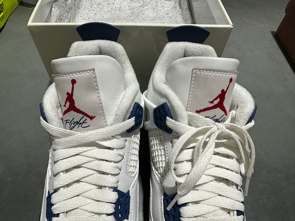 Air Jordan 4 Retro SP x Nike SB - Navy Size 7