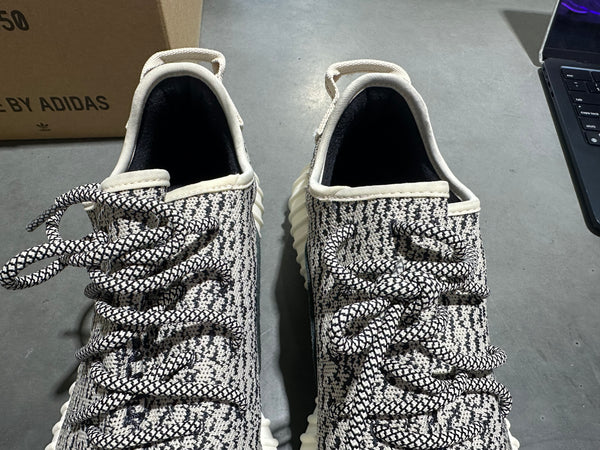 adidas Yeezy Boost 350 - Turtledove 2022 Size 10