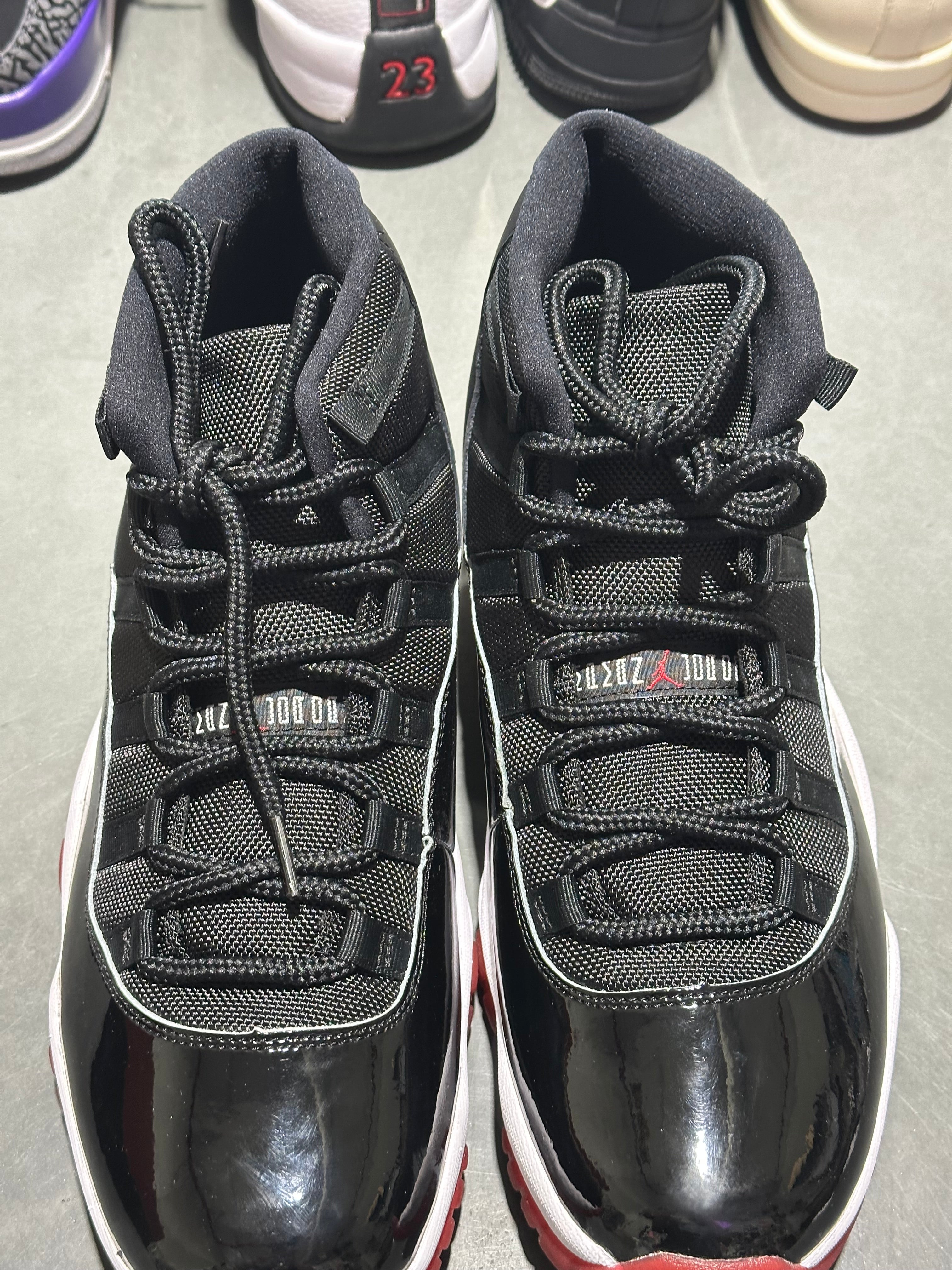 Air Jordan 11 Retro - Bred Size 11.5