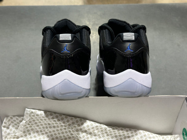 Air Jordan 11 Retro Low - Space Jam Size 8.5