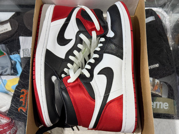 WMNS Air Jordan 1 High OG - Satin Black Toe Size 9.5W/8M