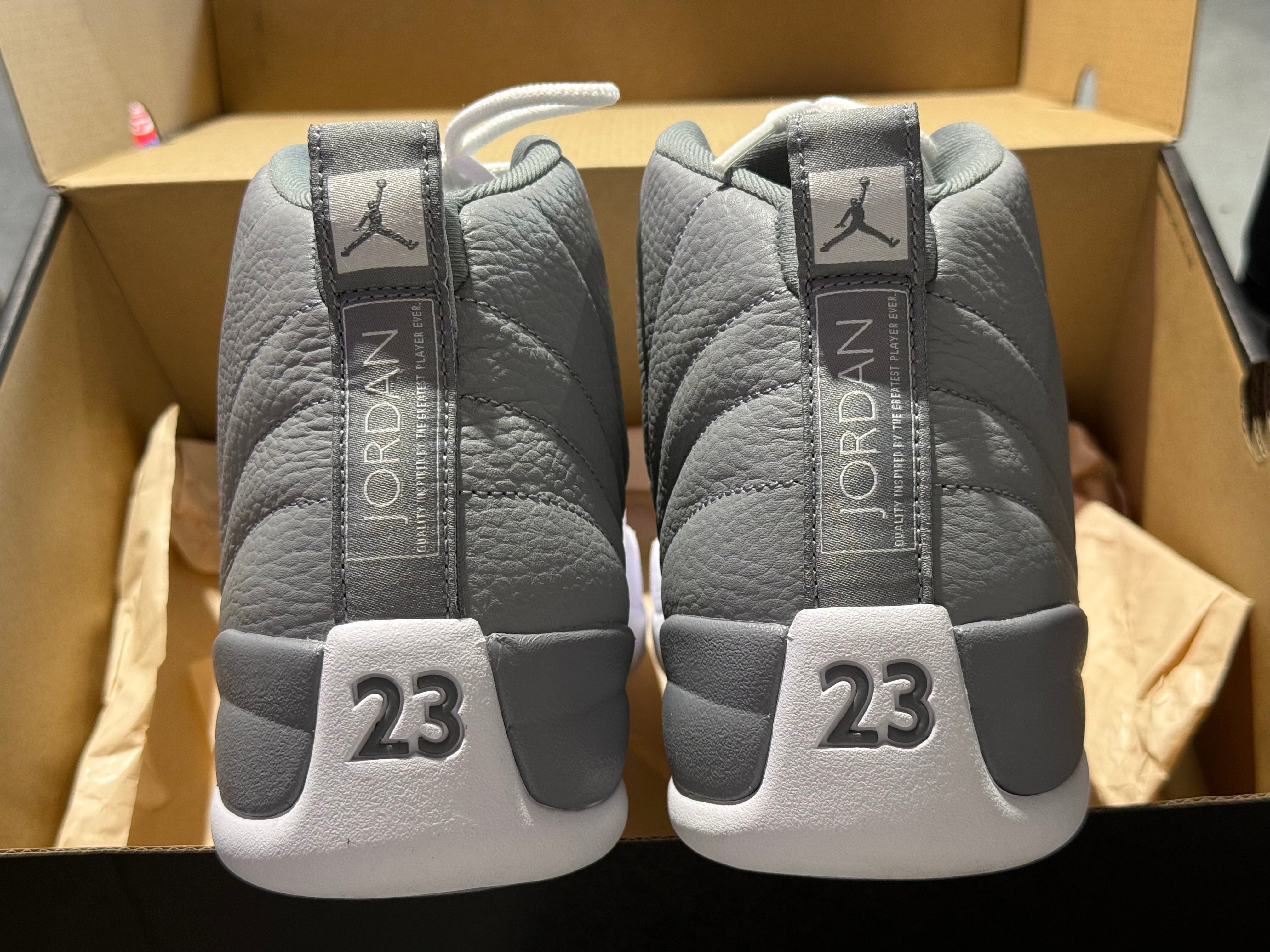 Air Jordan 12 Retro - Stealth Size 11