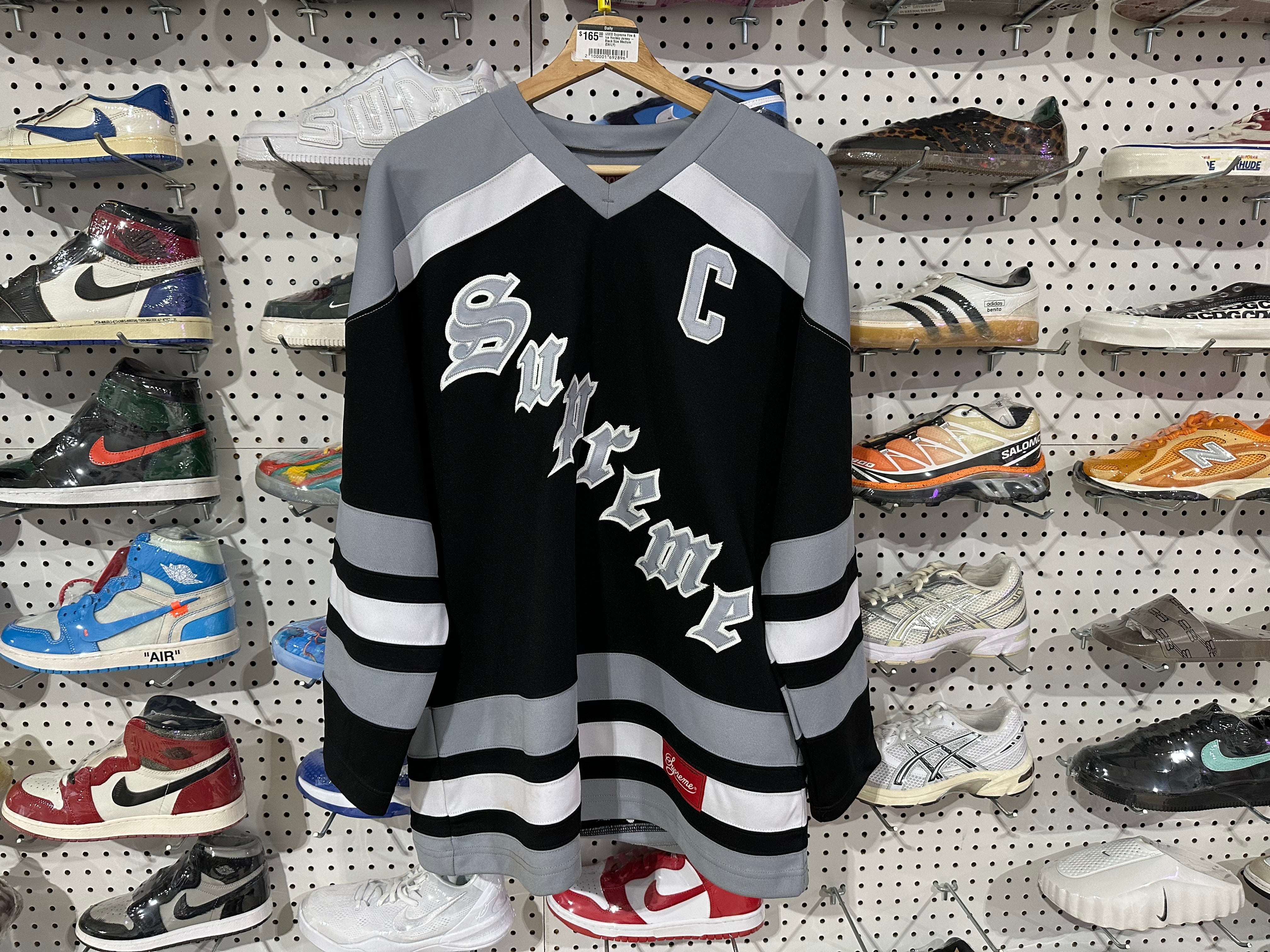 USED Supreme Fire & Ice Hockey Jersey - Black Size Medium