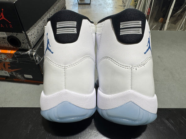 Air Jordan 11 Retro - Legend Blue 2024 Size 8