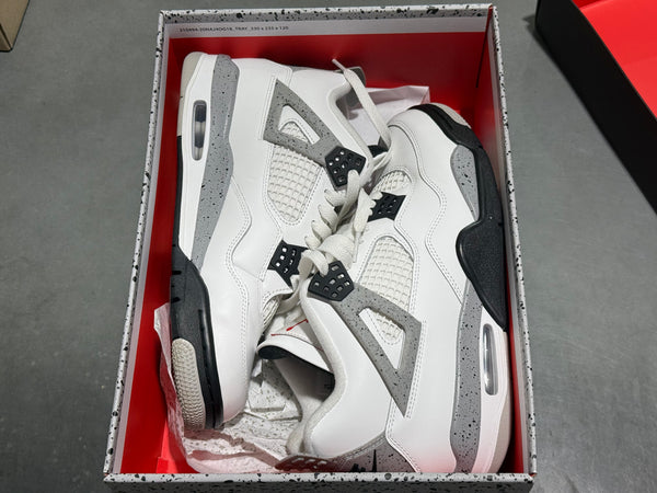 Air Jordan 4 Retro - White Cement Size 8.5