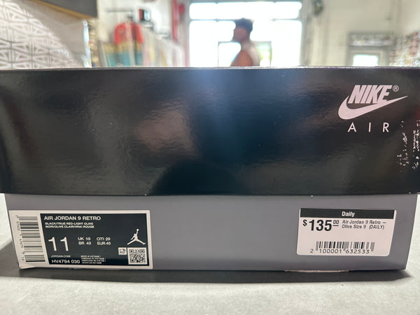 Air Jordan 9 Retro - Olive Size 9