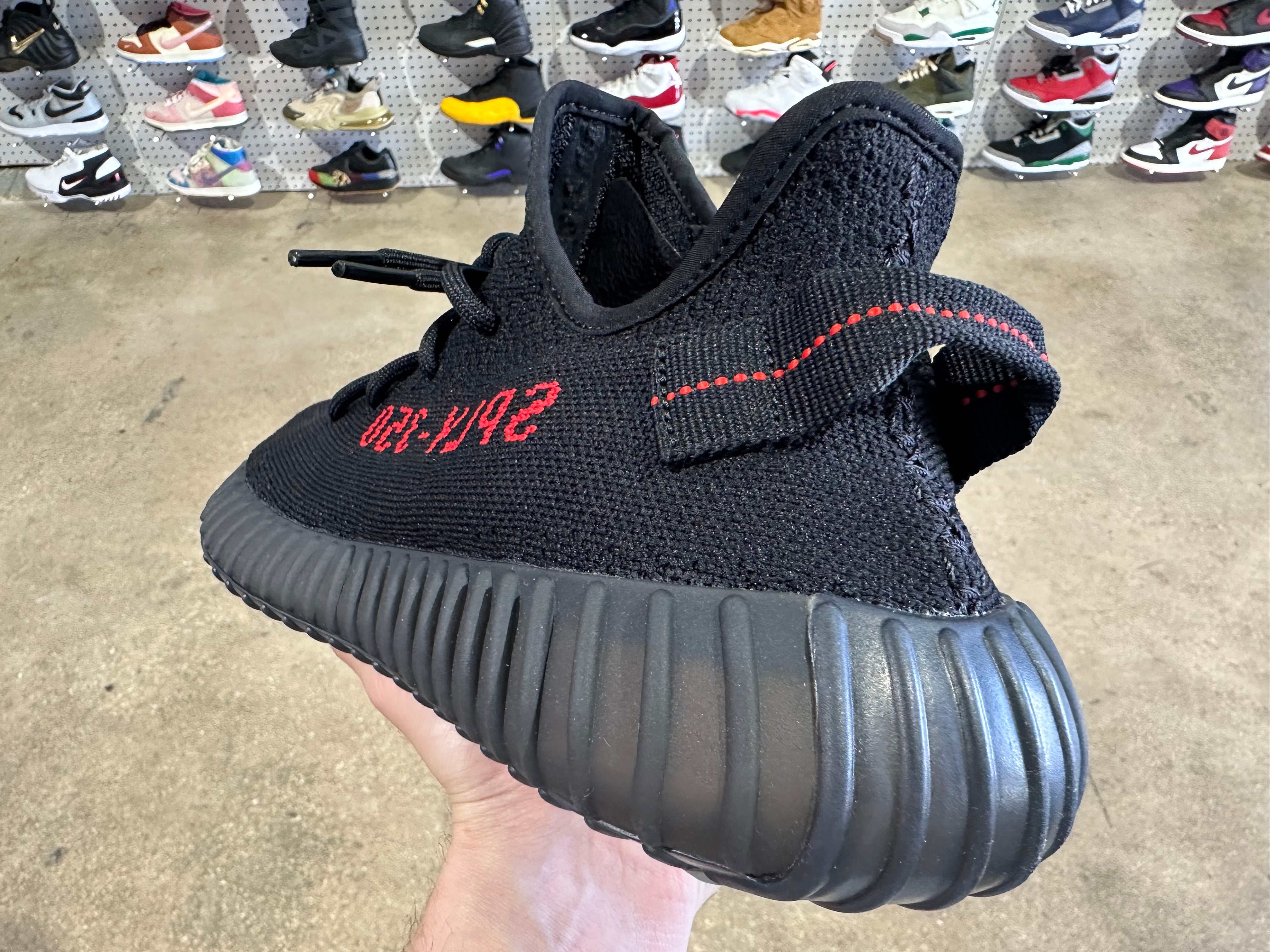 adidas Yeezy Boost 350 V2 - Bred Size 10.5