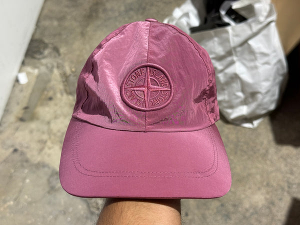 NEW STONE ISLAND Nylon Metal Cap - Magenta Size Medium