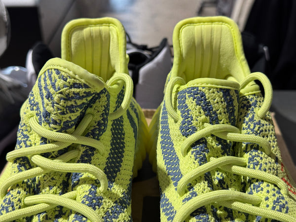 Adidas Yeezy Boost 350 V2 - Frozen Yellow Size 9.5