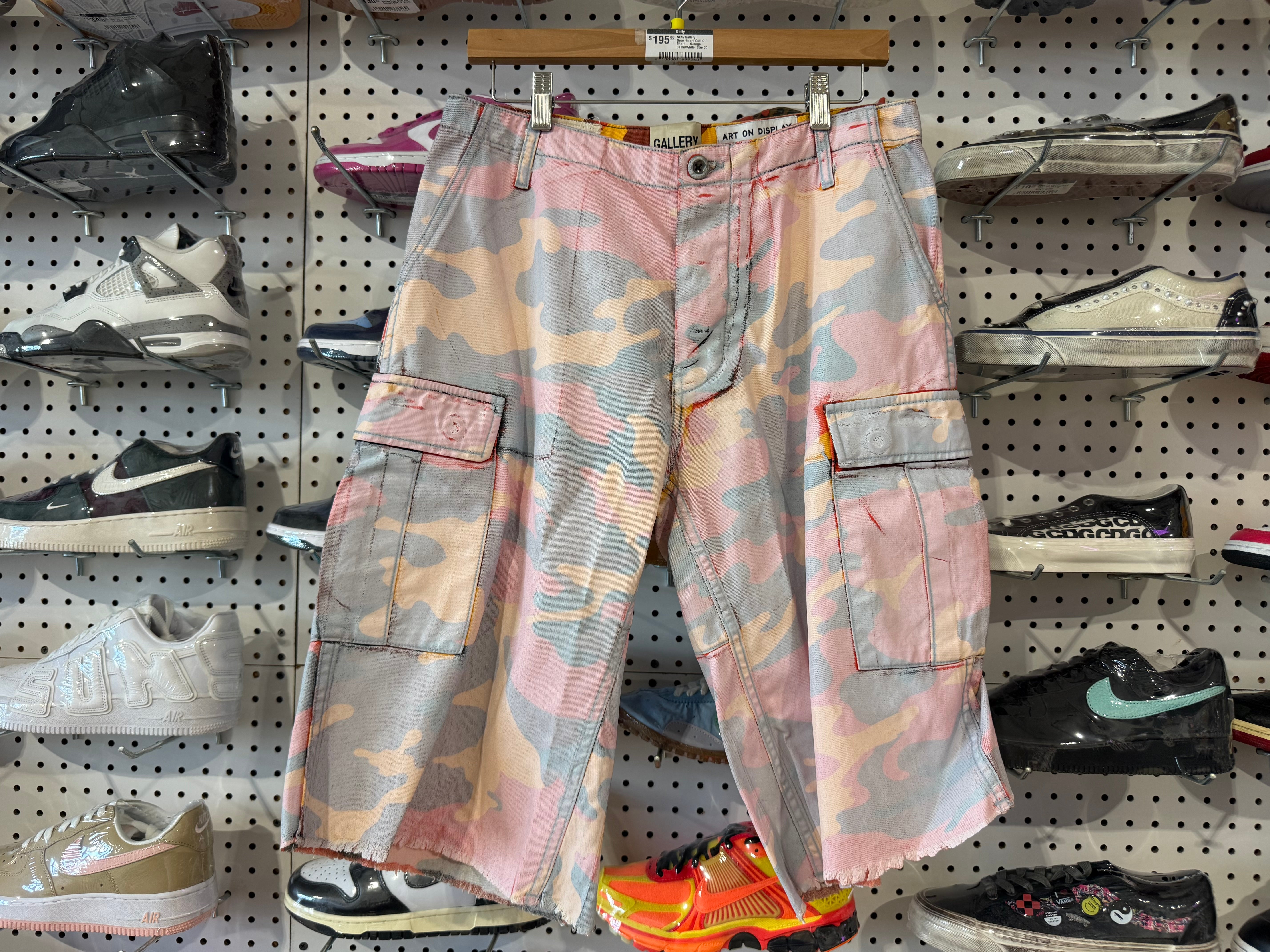 NEW Gallery Department Cutt Off Short - Orange Camo/White Size 30