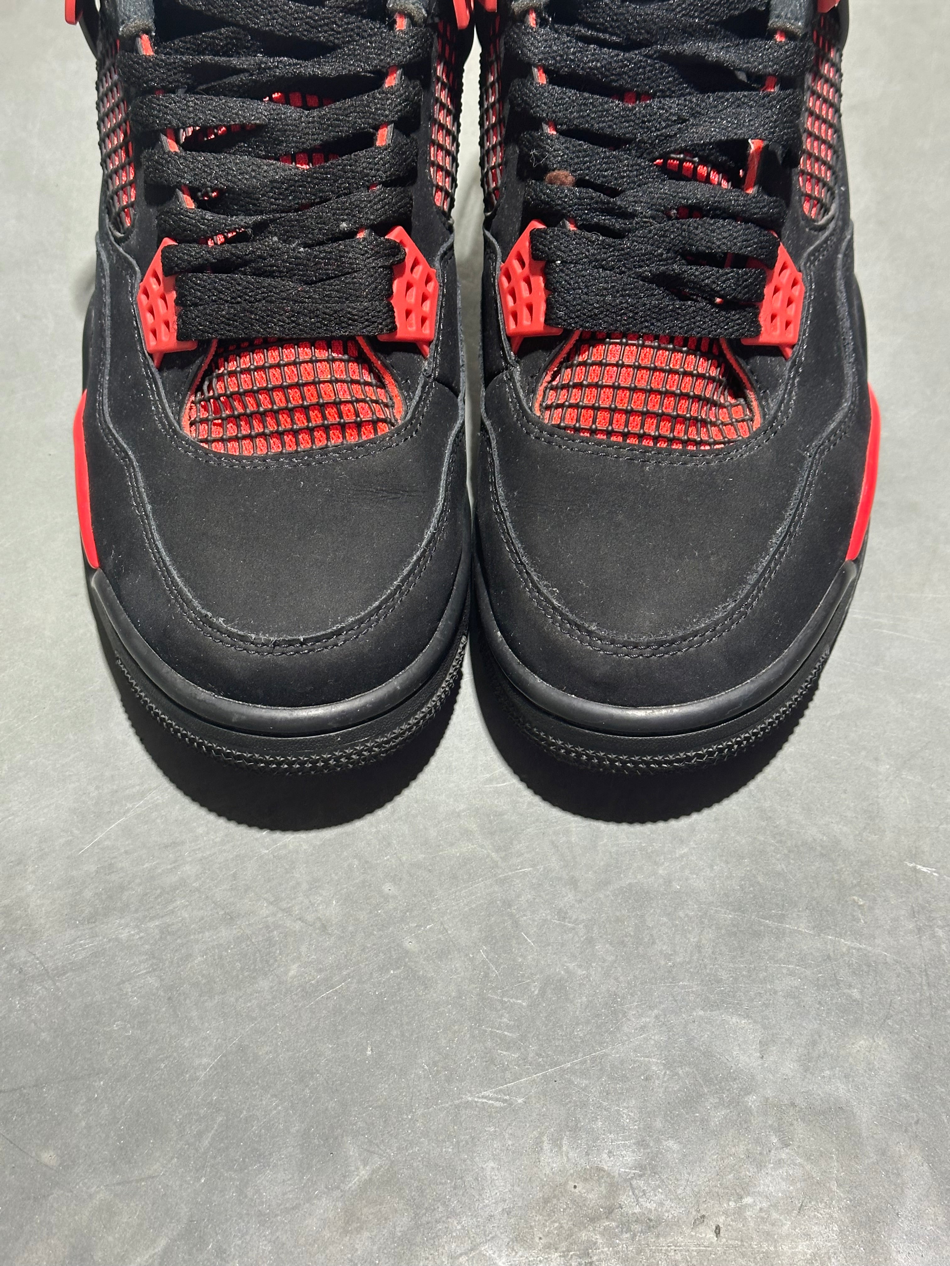 Air Jordan 4 Retro - Red Thunder Size 10