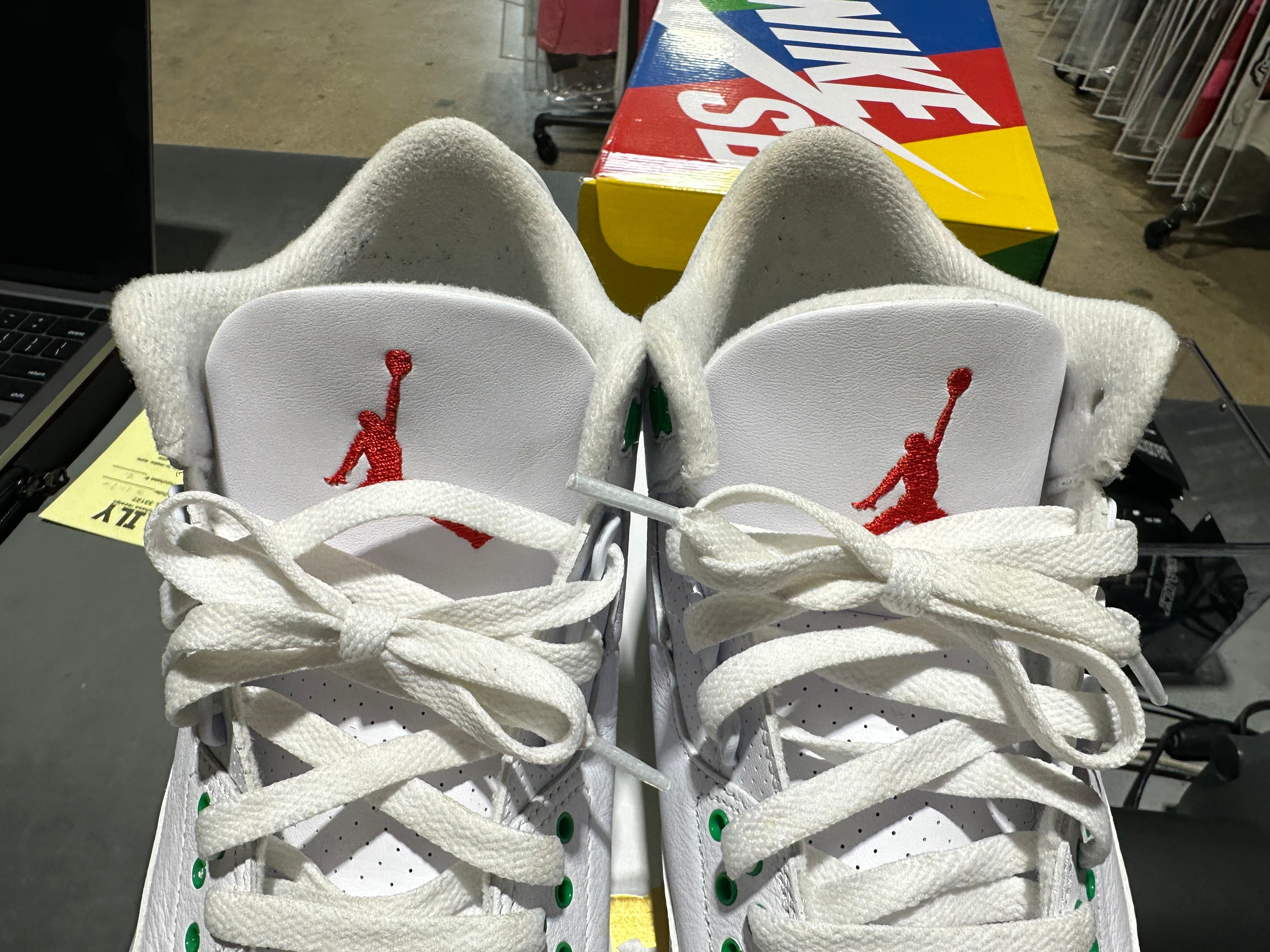 Air Jordan 3 Retro - Lucky Green Size 11W/9.5M