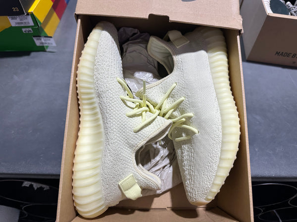 adidas Yeezy Boost 350 V2 - Butter Size 9.5