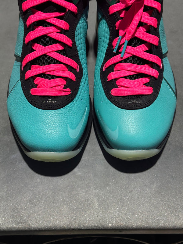 Nike LeBron 8 - South Beach 2021 Size 10