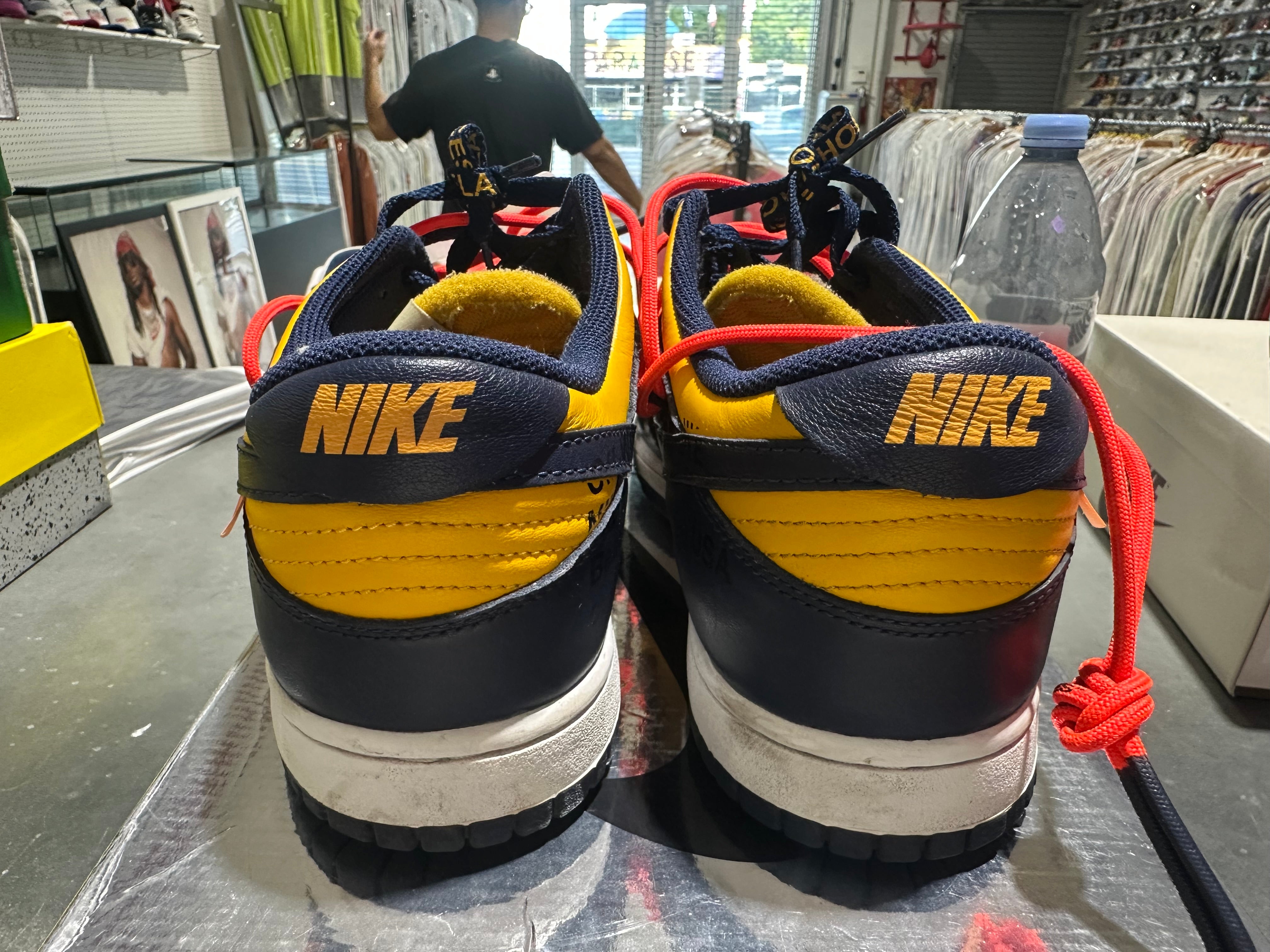 Nike Dunk Low LTHR / OW - Michigan Size 10.5