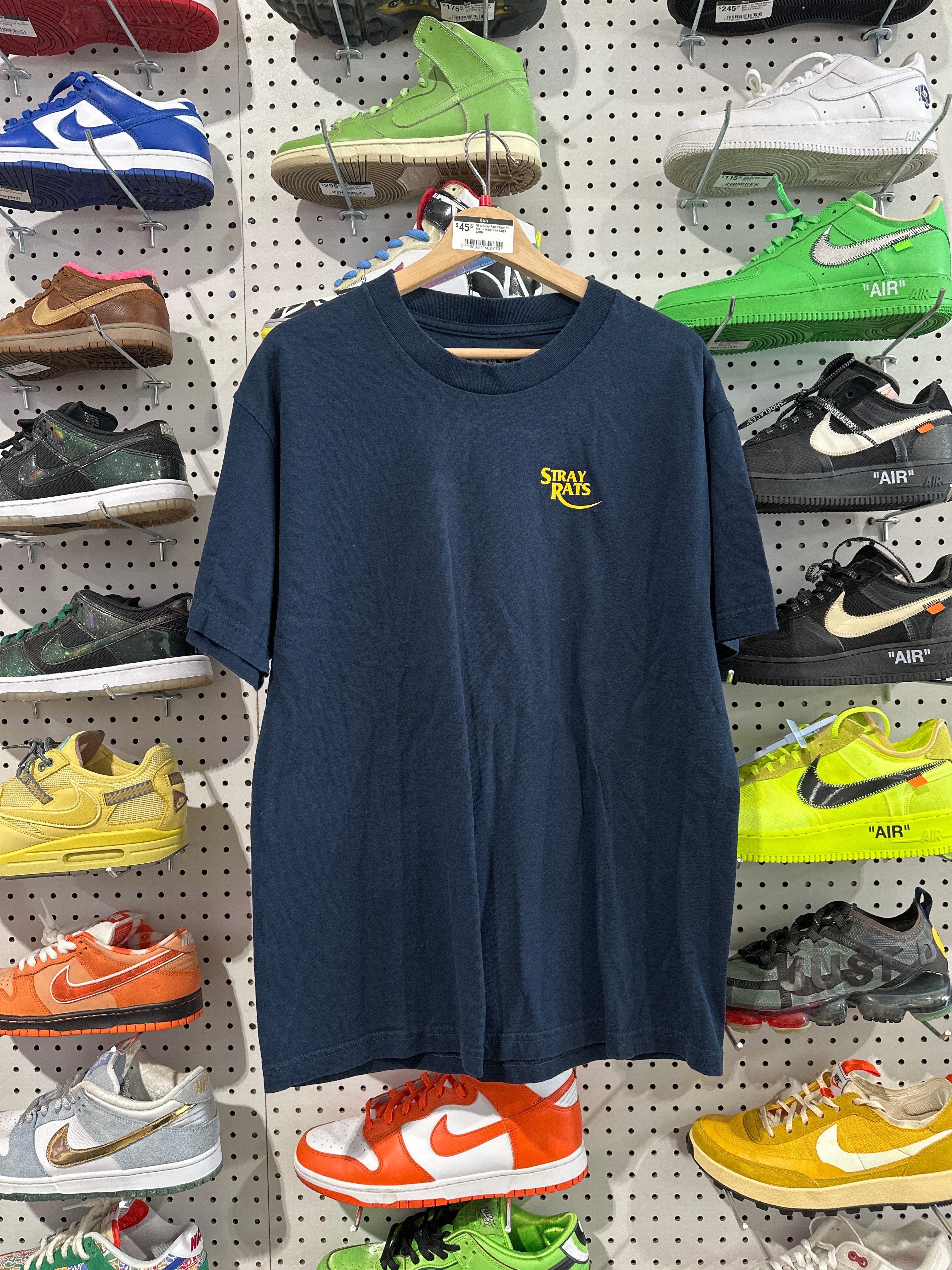 NEW Stray Rats Chest Hit Tee - Navy Size Large