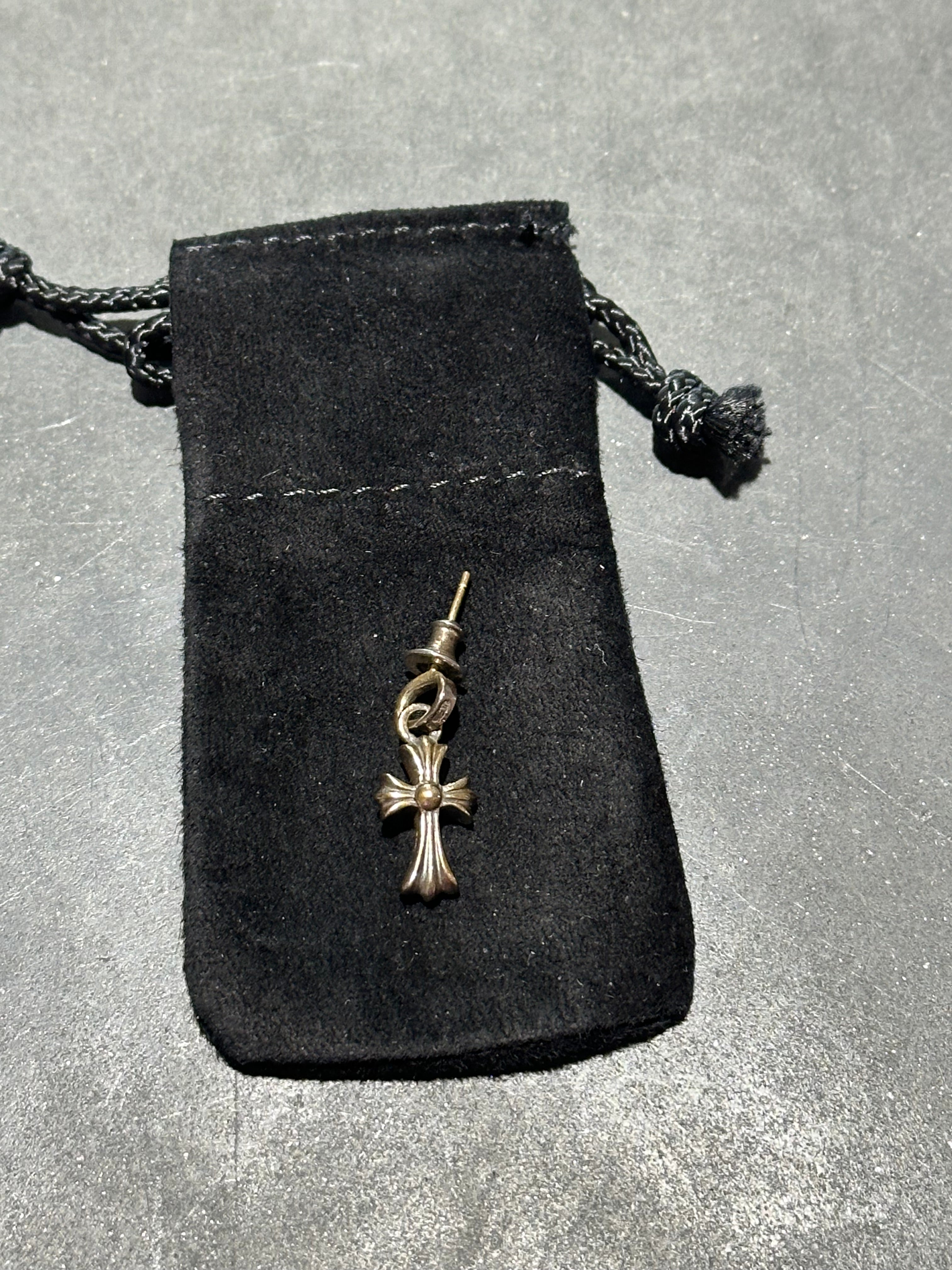 USED Chrome Hearts Cross Earring