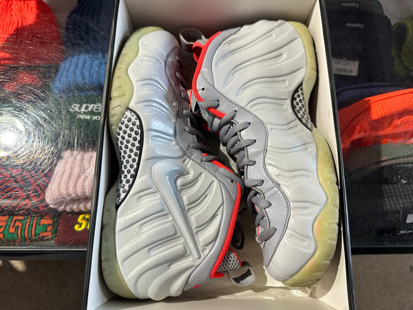 Nike Air Foamposite Pro - Pure Platinum Size 11.5