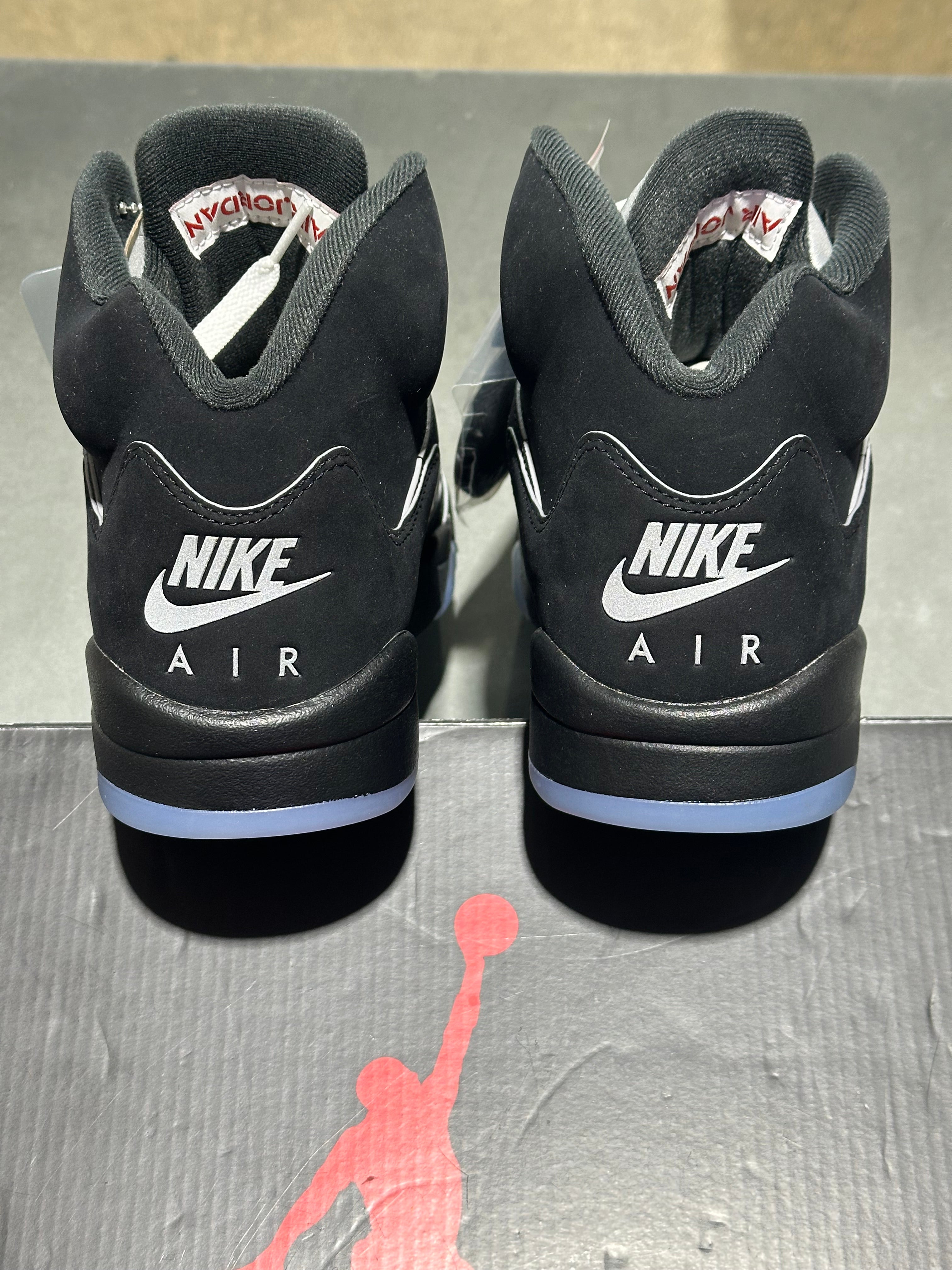 Air Jordan 5 Retro OG - Black Metallic Reimagined Size 10