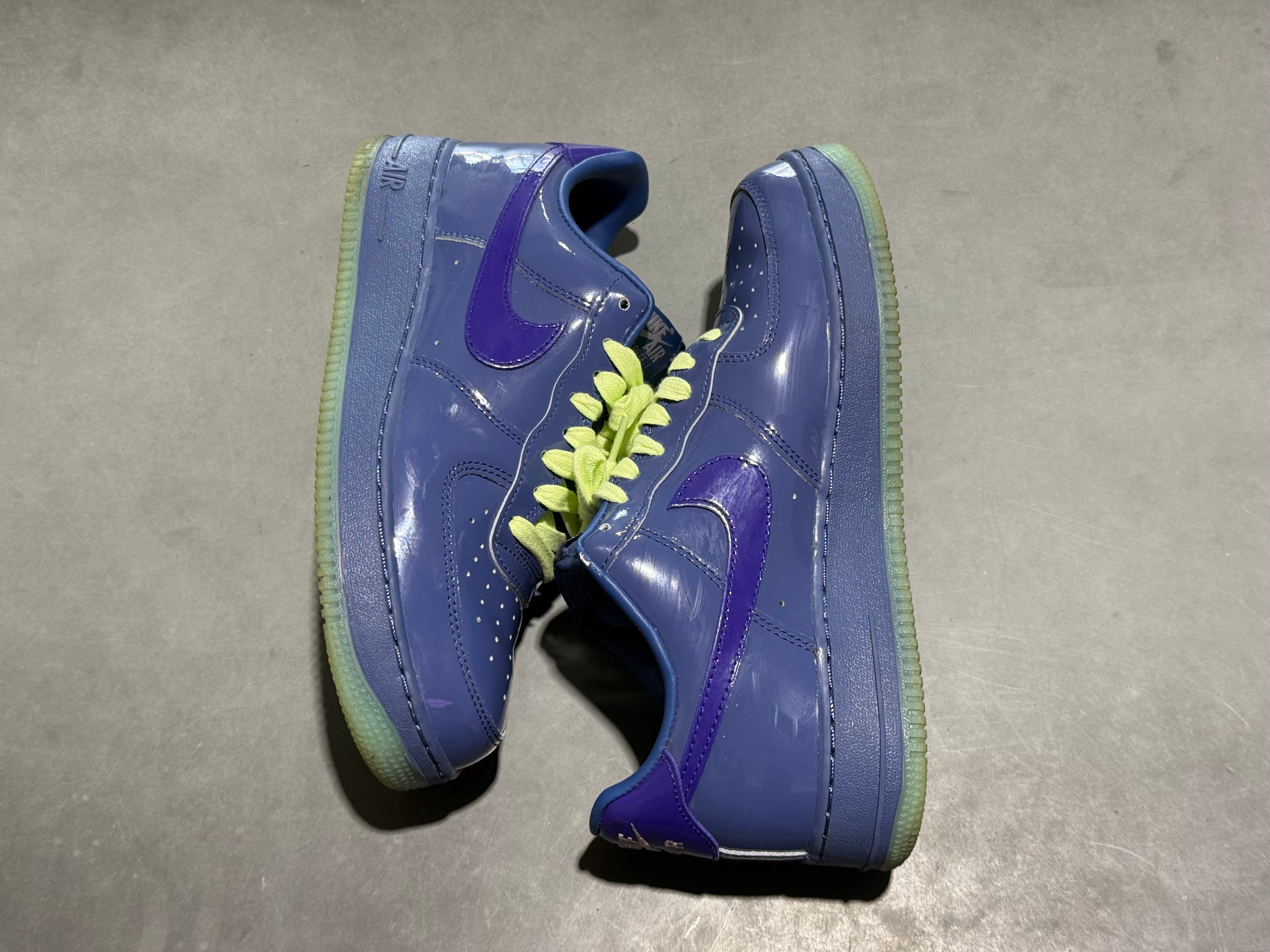 Nike Air Force 1 Low QS - Patent Leather/Mystic Navy Size 8.5
