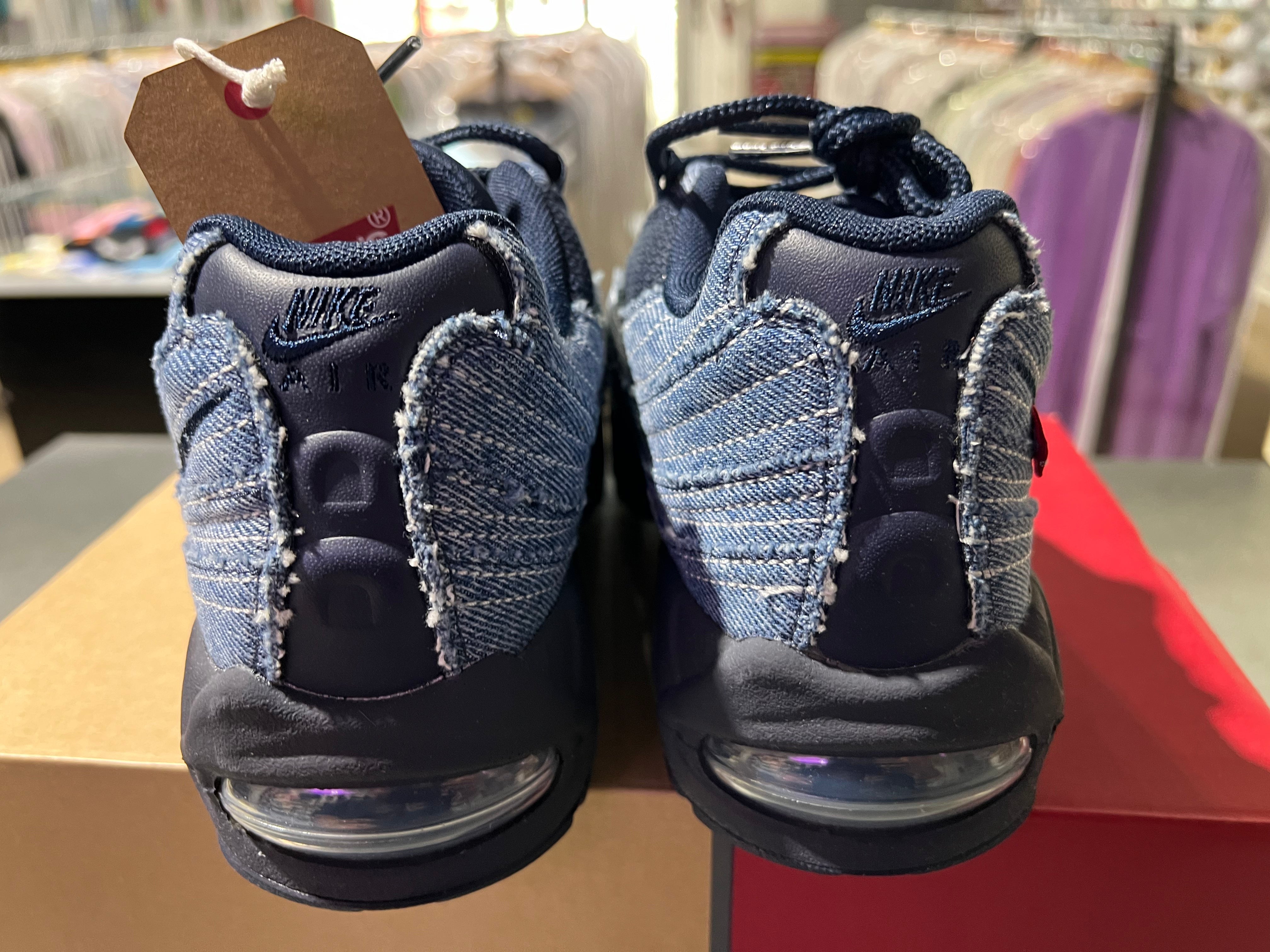 Nike Air Max 95 OG x Levi - Obsidian Size 8