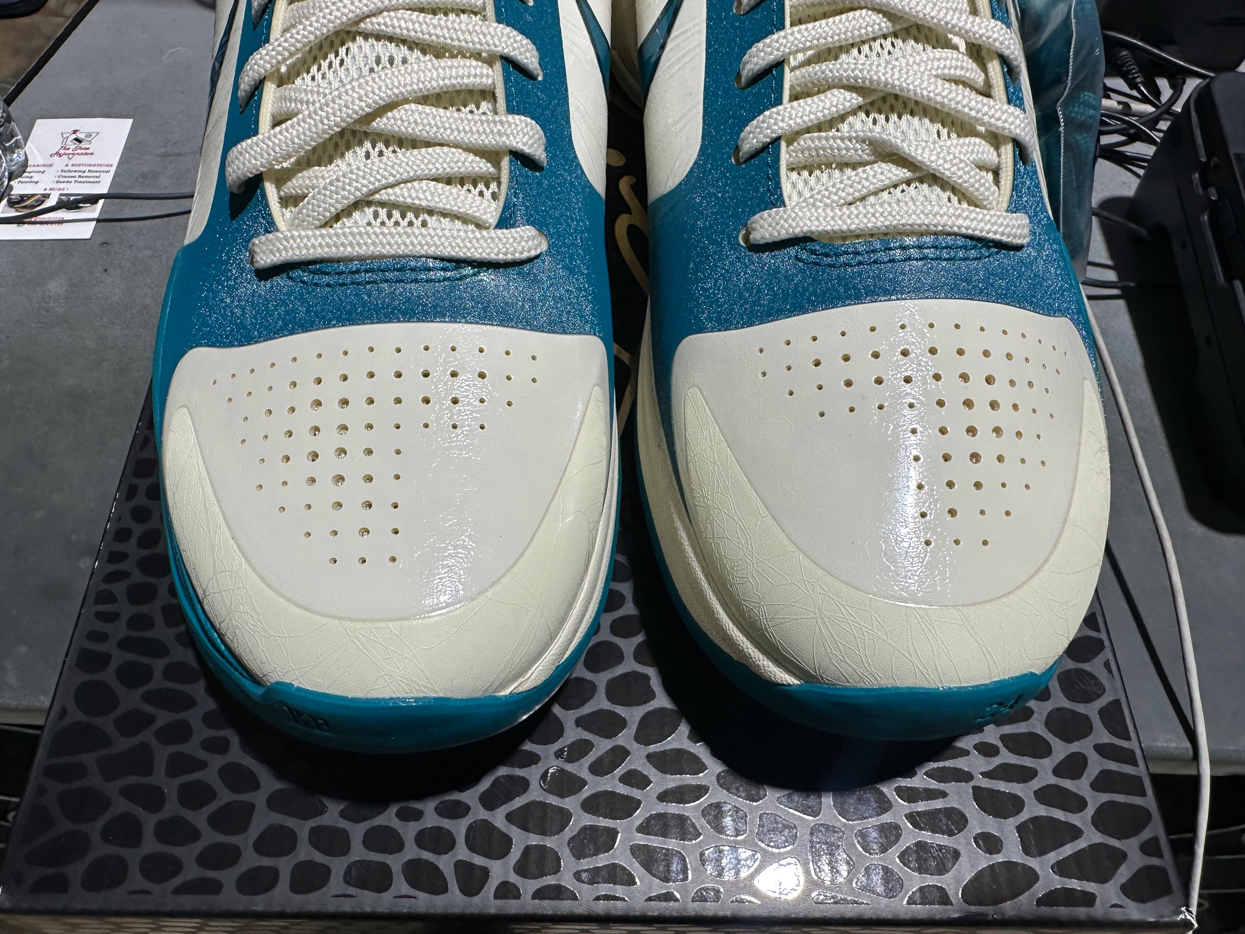 Nike Kobe 5 Protro - Caitlin Clark Coconut Milk Spruce Size 9
