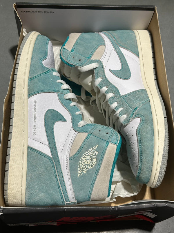 Air Jordan 1 Retro High OG - Turbo Green Size 10.5