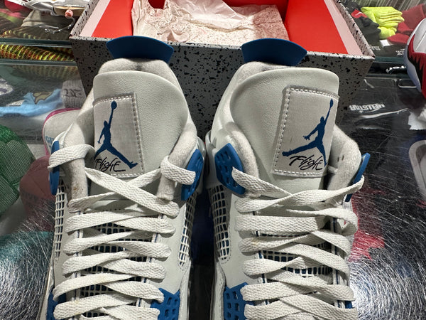Air Jordan 4 Retro - Military Size 12.5