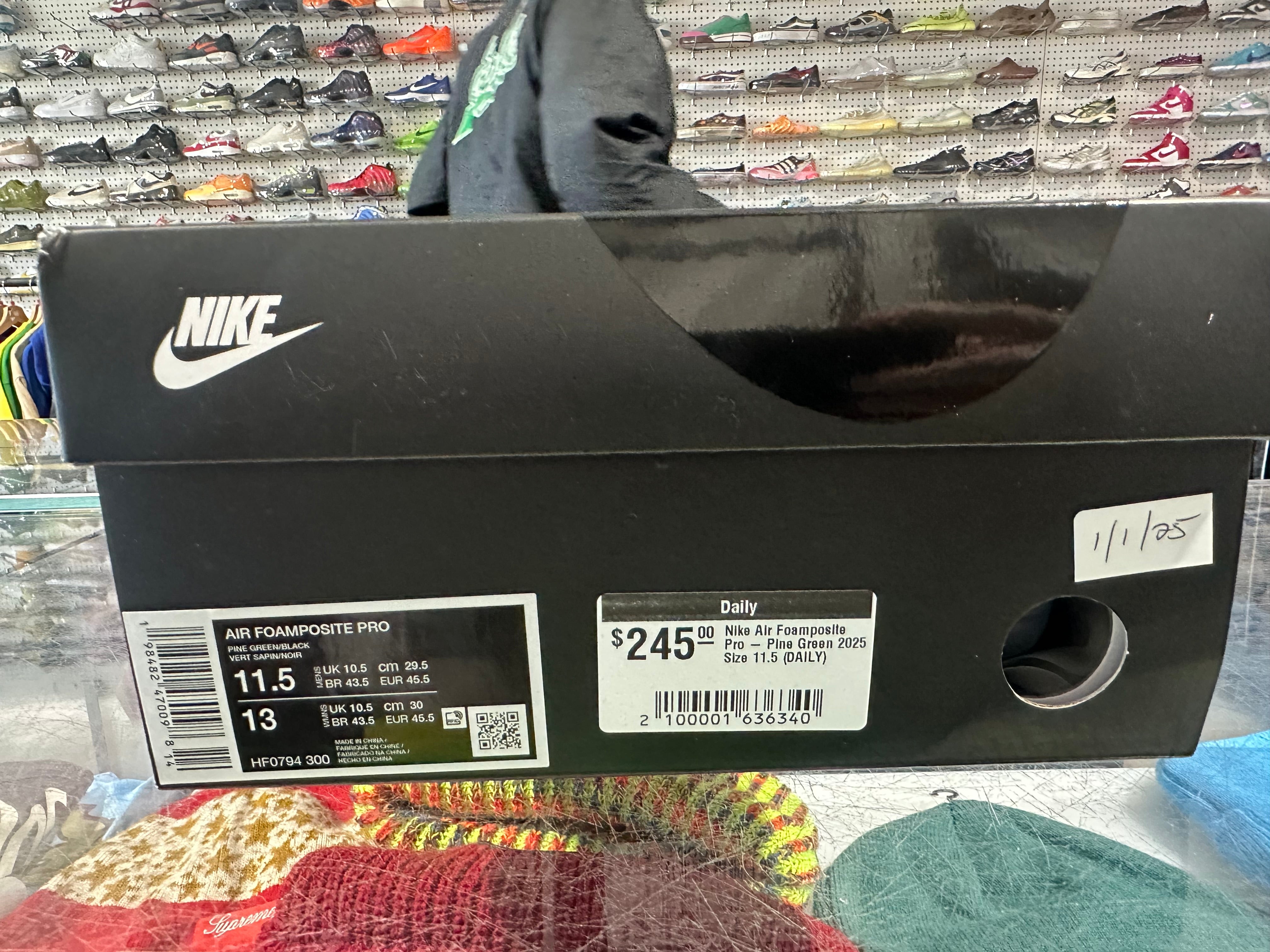 Nike Air Foamposite Pro - Pine Green 2025 Size 11.5