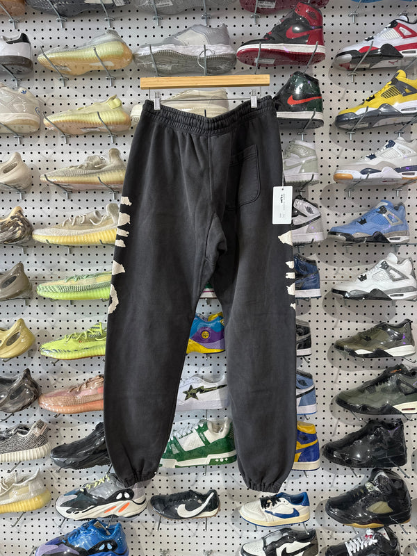 NEW Saint x VLONE Bone Sweatpants - Black	Size Large