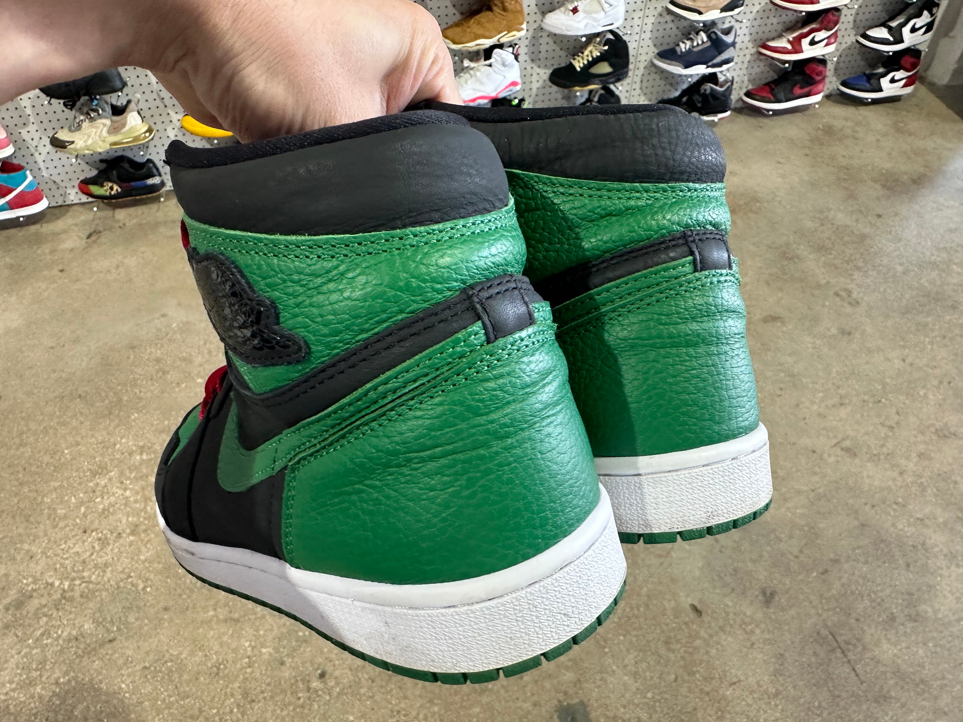 Air Jordan 1 Retro High OG - Pine Green 2.0 Size 10