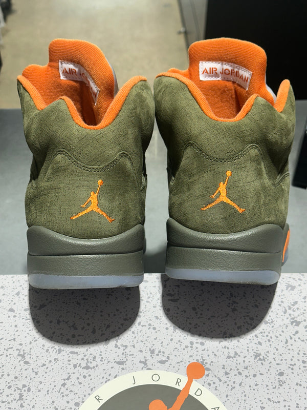 Air Jordan 5 Retro - Olive 2024 Size 12.5